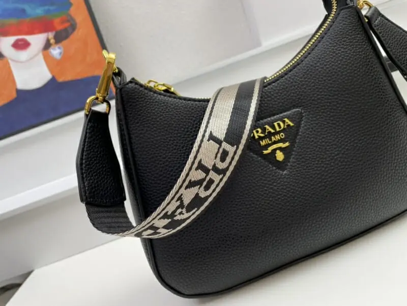 prada aaa qualite mini sac a main pour femme s_12330703